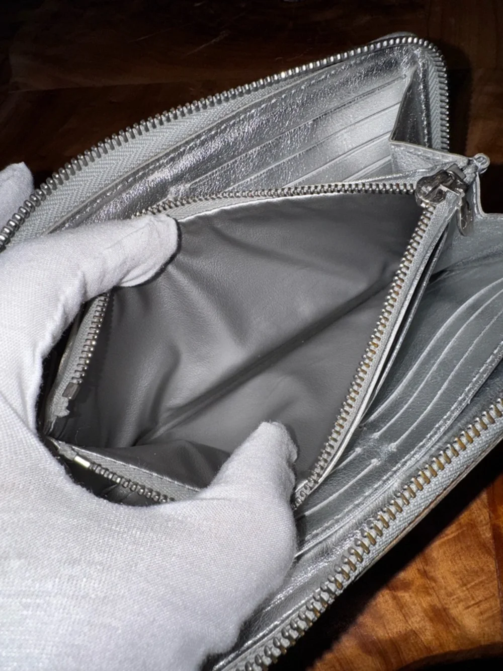 Louis Vuitton, authentic leather, Continental wallet, silver vantage - Picture 11 of 17